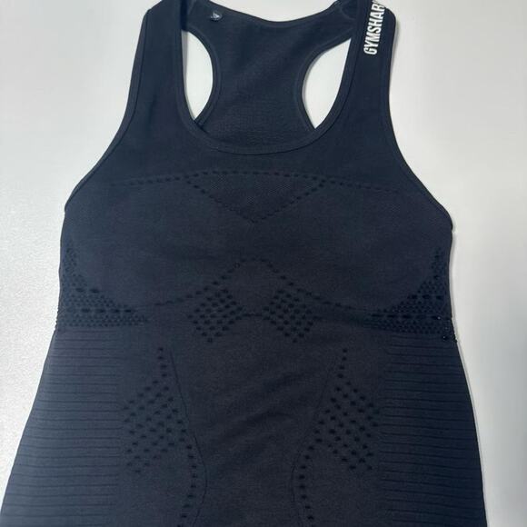 Gymshark Seamless Tank Top - Picture 3 of 8